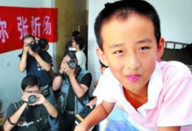 祖坟冒青烟_祖坟冒青烟的来历_祖坟冒青烟典故
